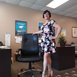 Meet your Posher, Janet